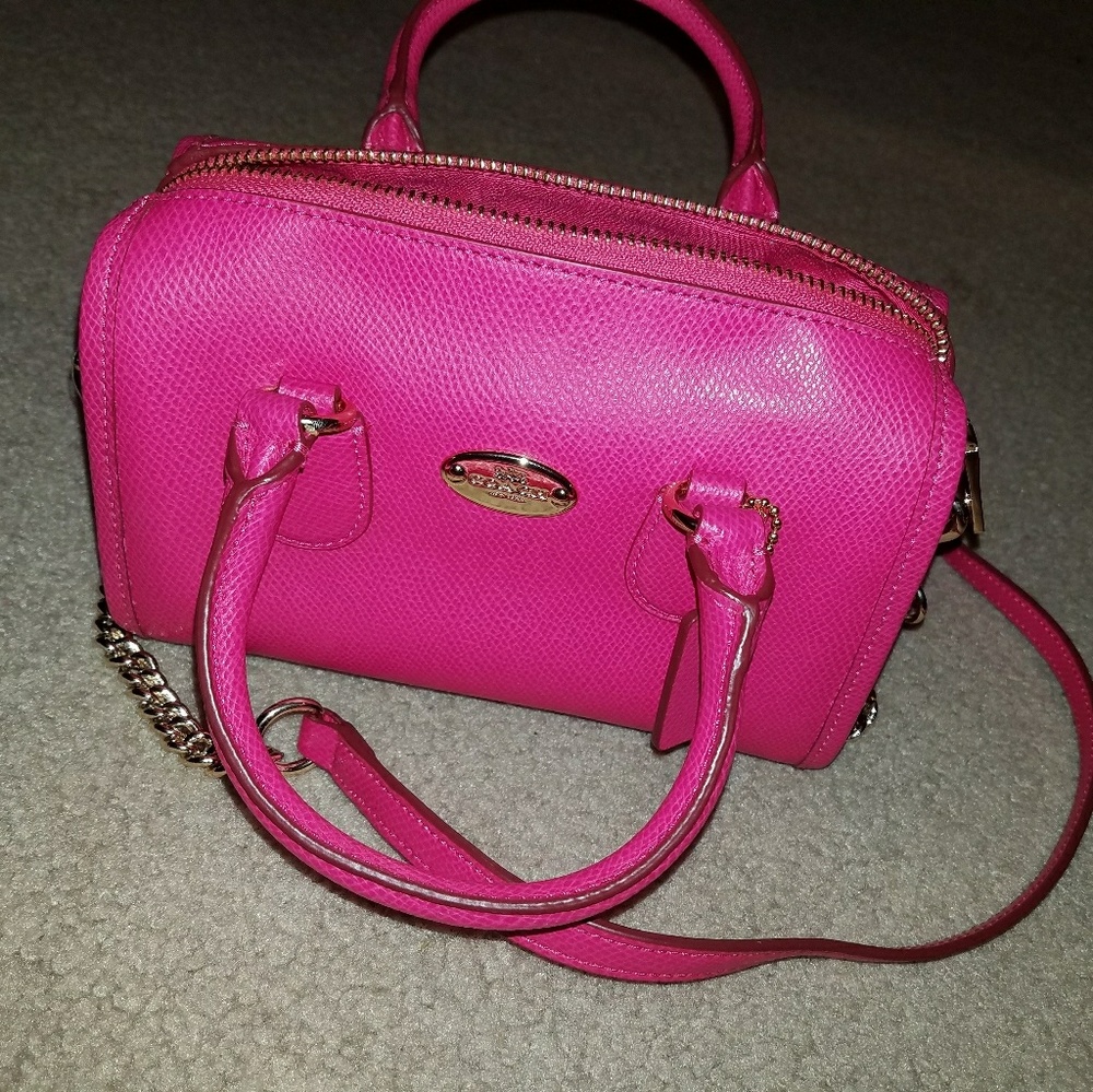 Pink/gold coach handbag/crossbody
